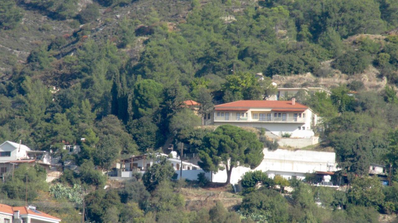 Zoopiyi Retreat Centre Cyprusヴィラ エクステリア 写真